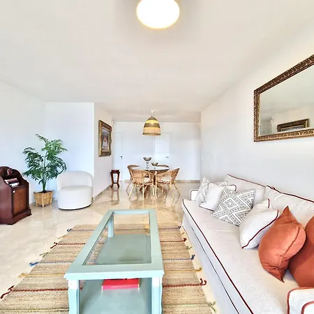 Sr Bajadilla Front With Wonderful Sea View Apartmán