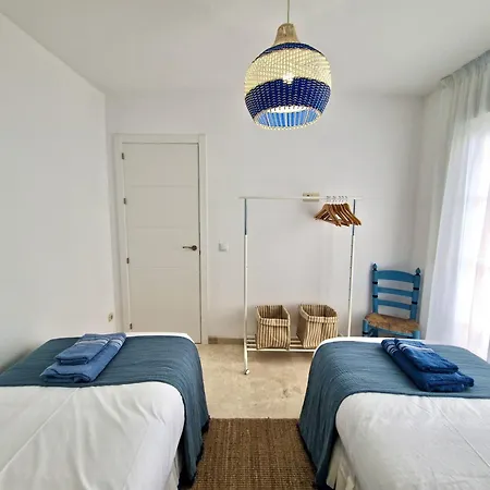 Sr Bajadilla Front With Wonderful Sea View Apartmán